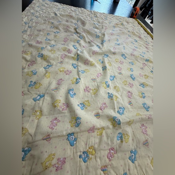 Vintage Care Bears Yellow Quilt Baby Blanket / Crib Blanket - Picture 8 of 11